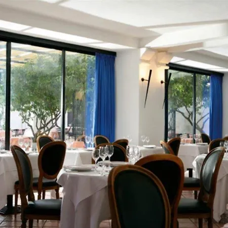 Hotel Grand Masseria Santa Lucia 4*