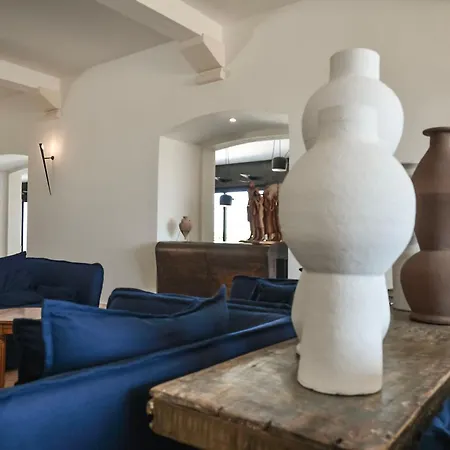 Grand Masseria Santa Lucia מלון