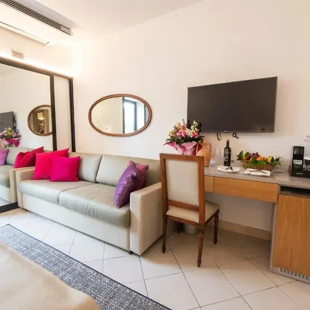 מלון Grand Masseria Santa Lucia אוסטוני