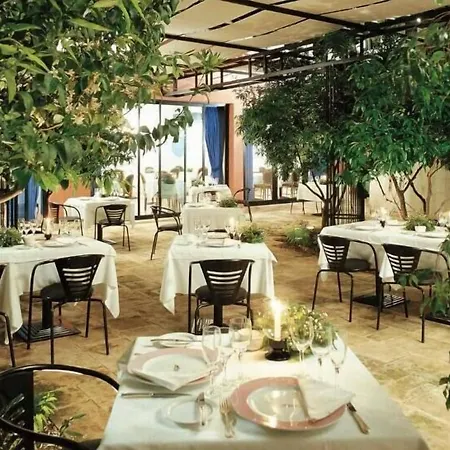 מלון Grand Masseria Santa Lucia 4*