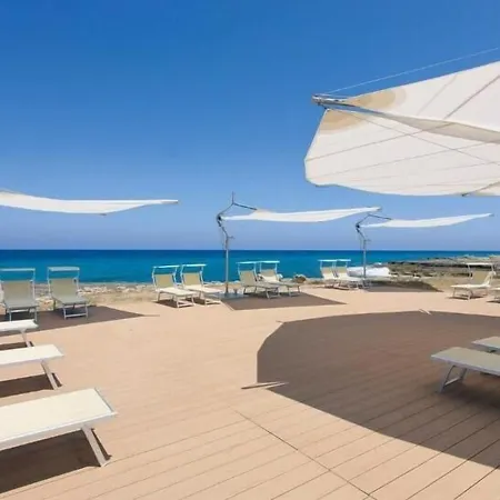 Grand Masseria Santa Lucia 4* אוסטוני