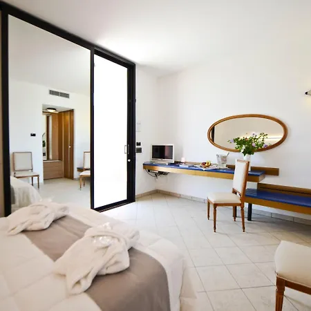 מלון Grand Masseria Santa Lucia